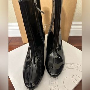 URBAN OUTFITTERS Black Alana Faux Leather Block Heeled Ankle Boots Size 7